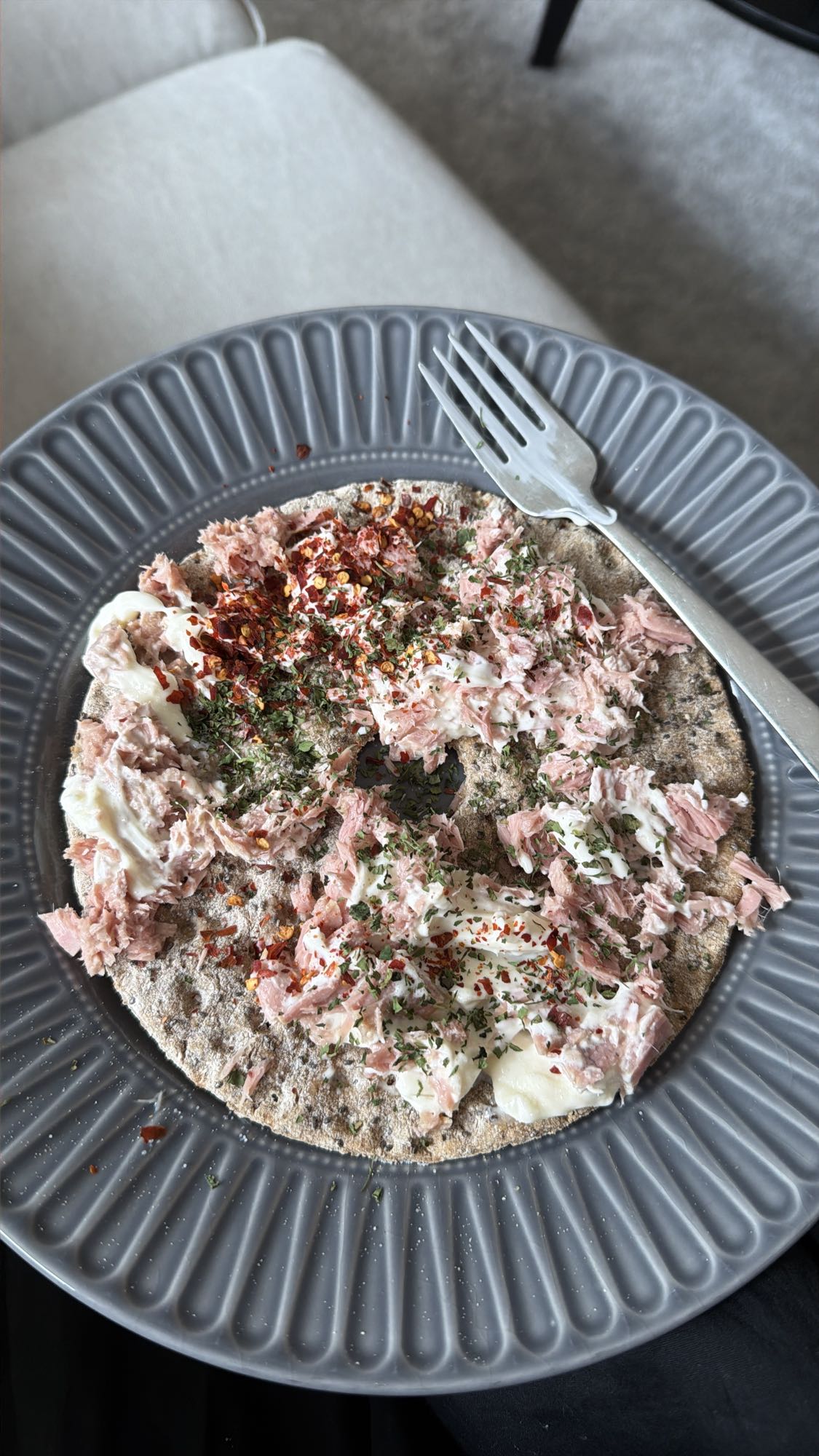 Knäckebröd med tonfisk