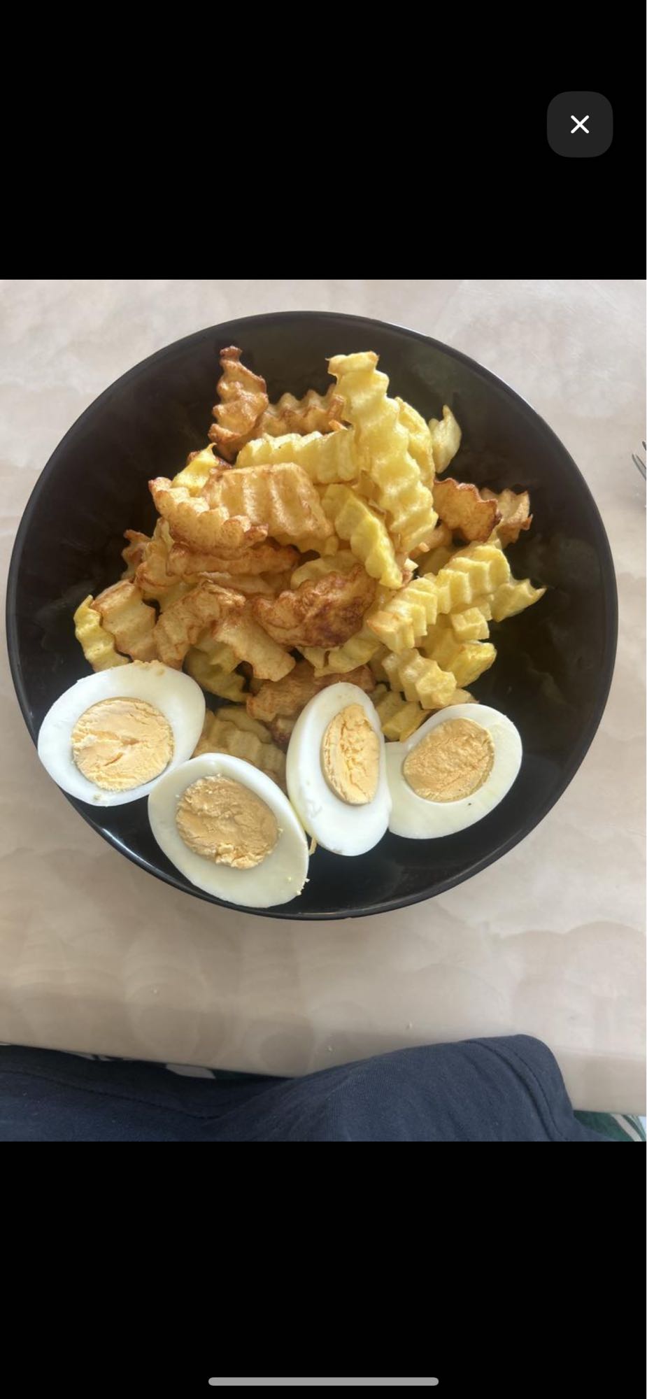 Картофель фри с яйцами