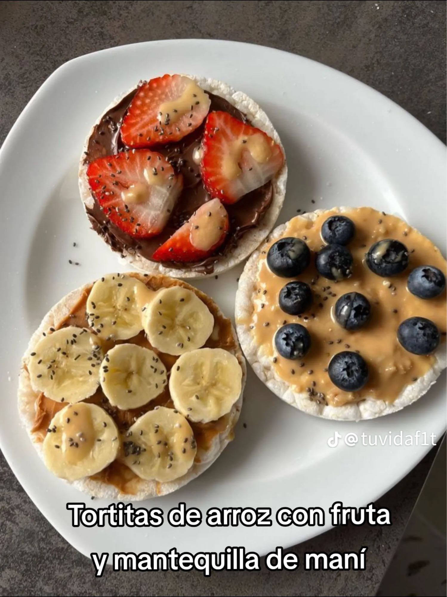 tortitas de arroz con fruta