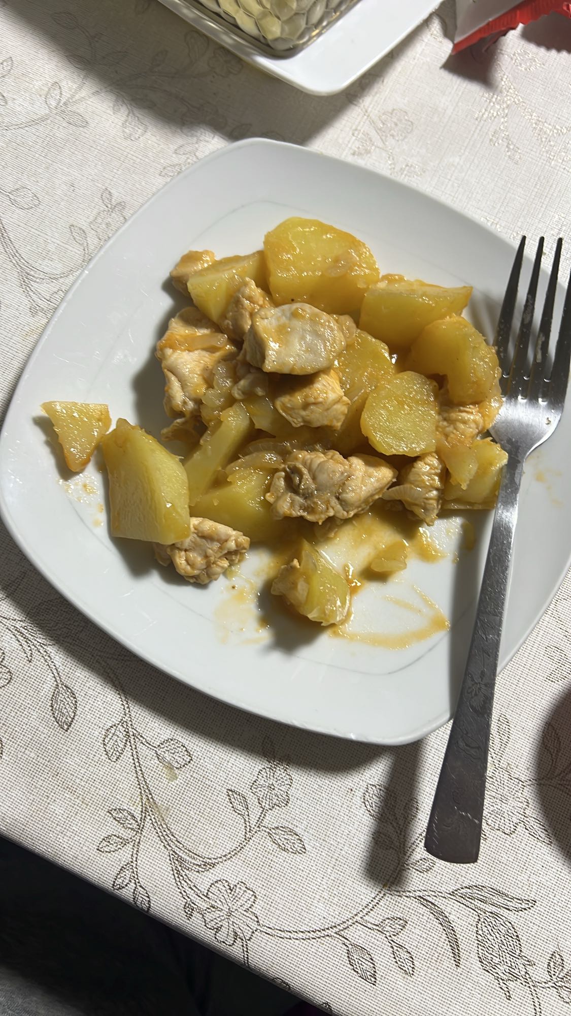 Курица с картофелем