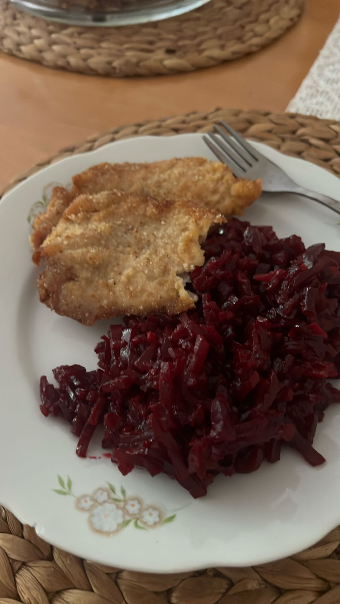 Kotlet z buraczkami