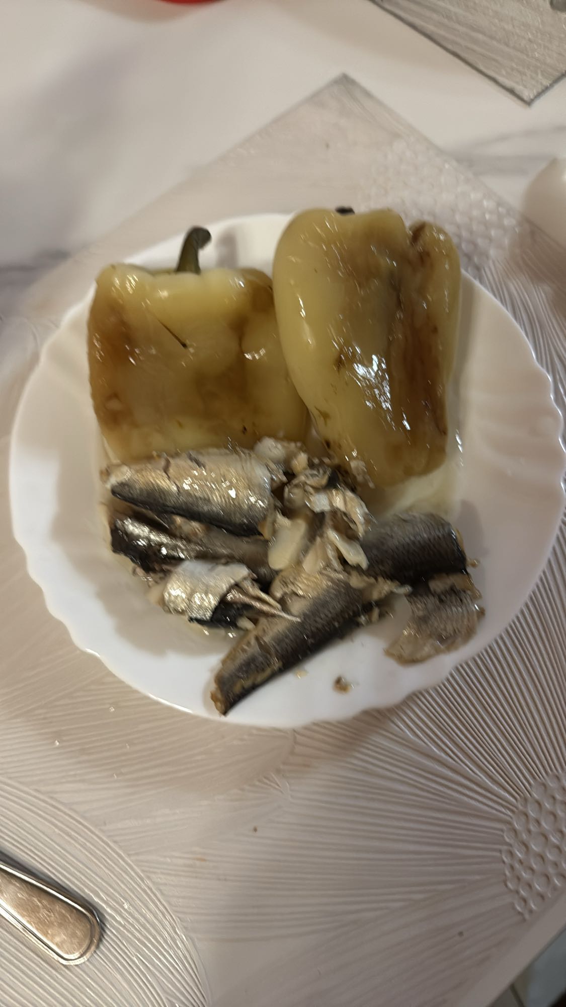Ardei copti cu sardine