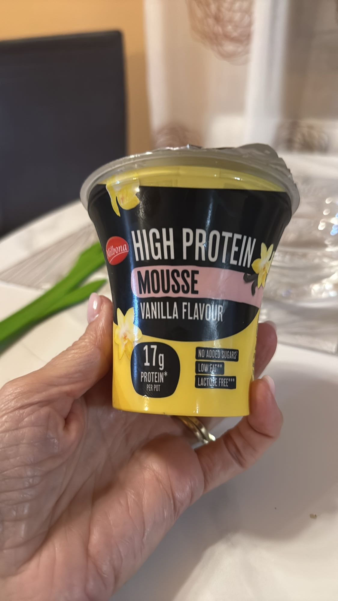 Mousse proteică vanilie