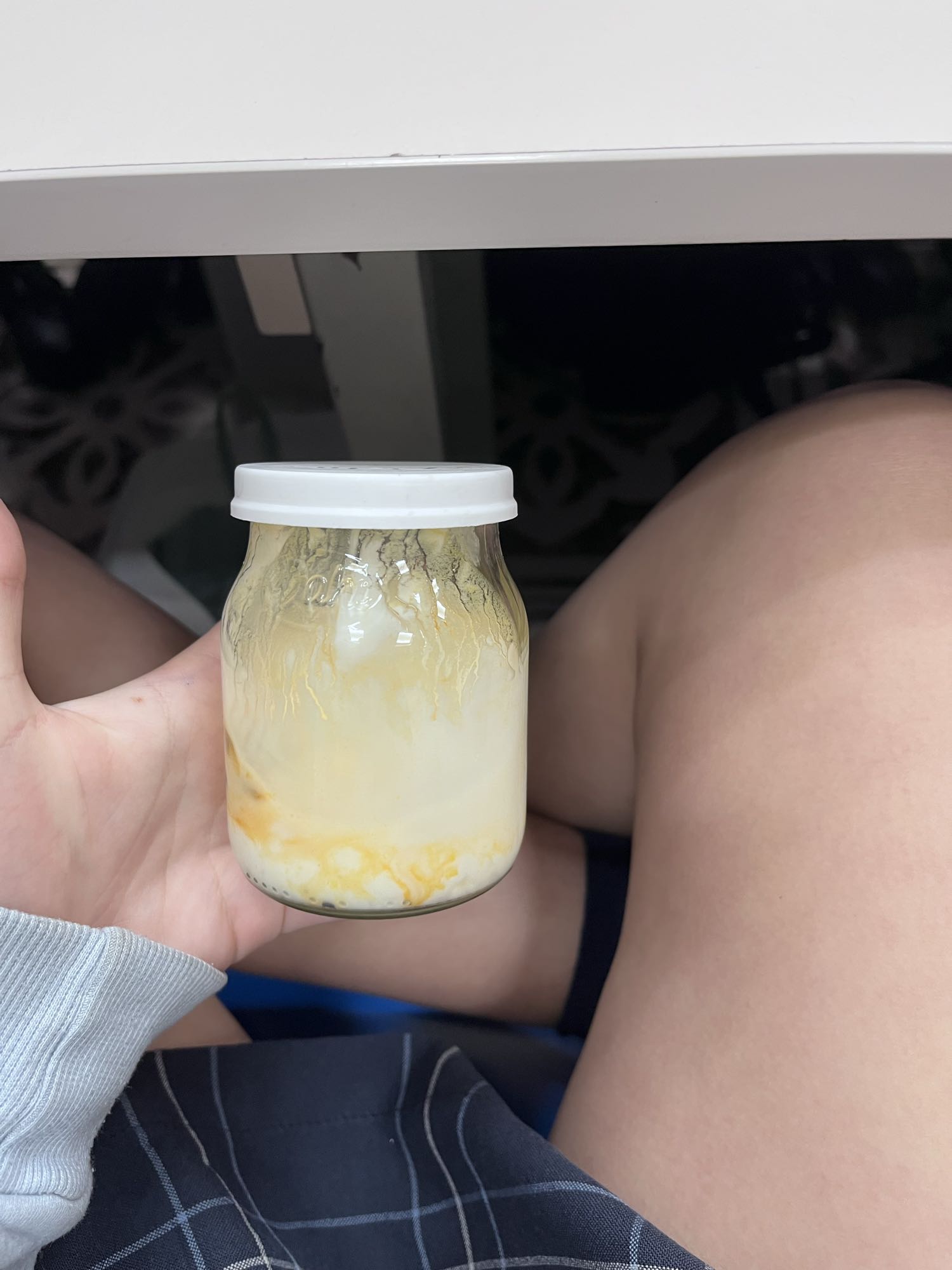 yogurt con maracuyá