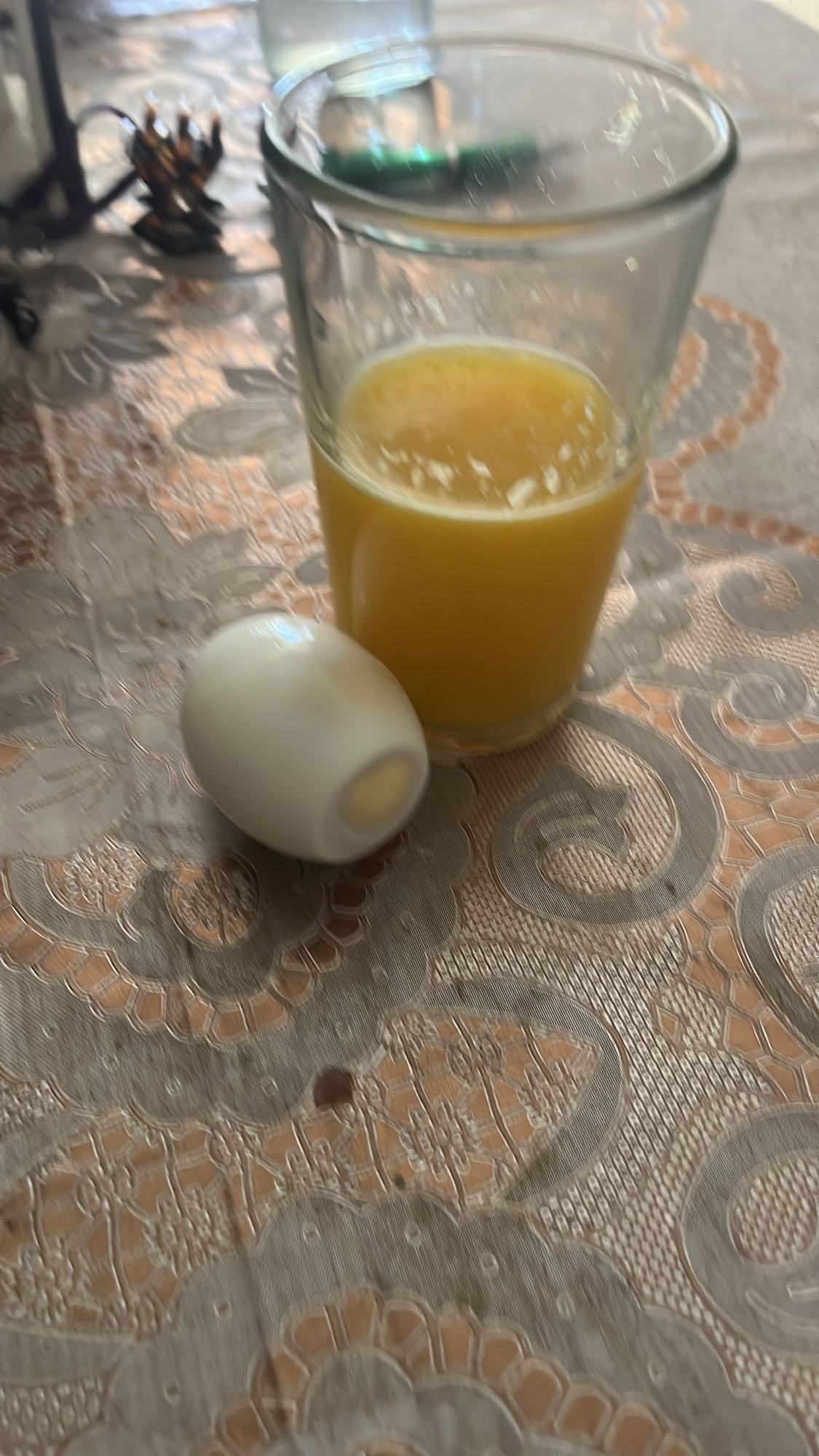 huevo y jugo de naranja
