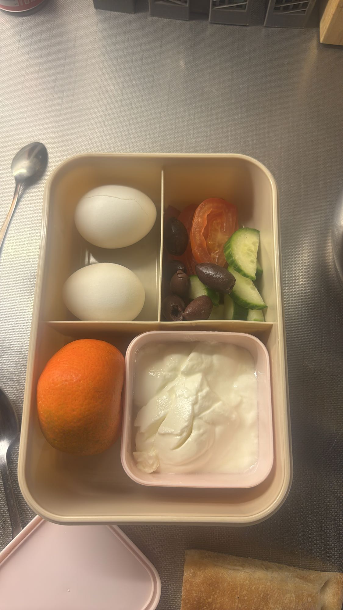 Ägg med yoghurt