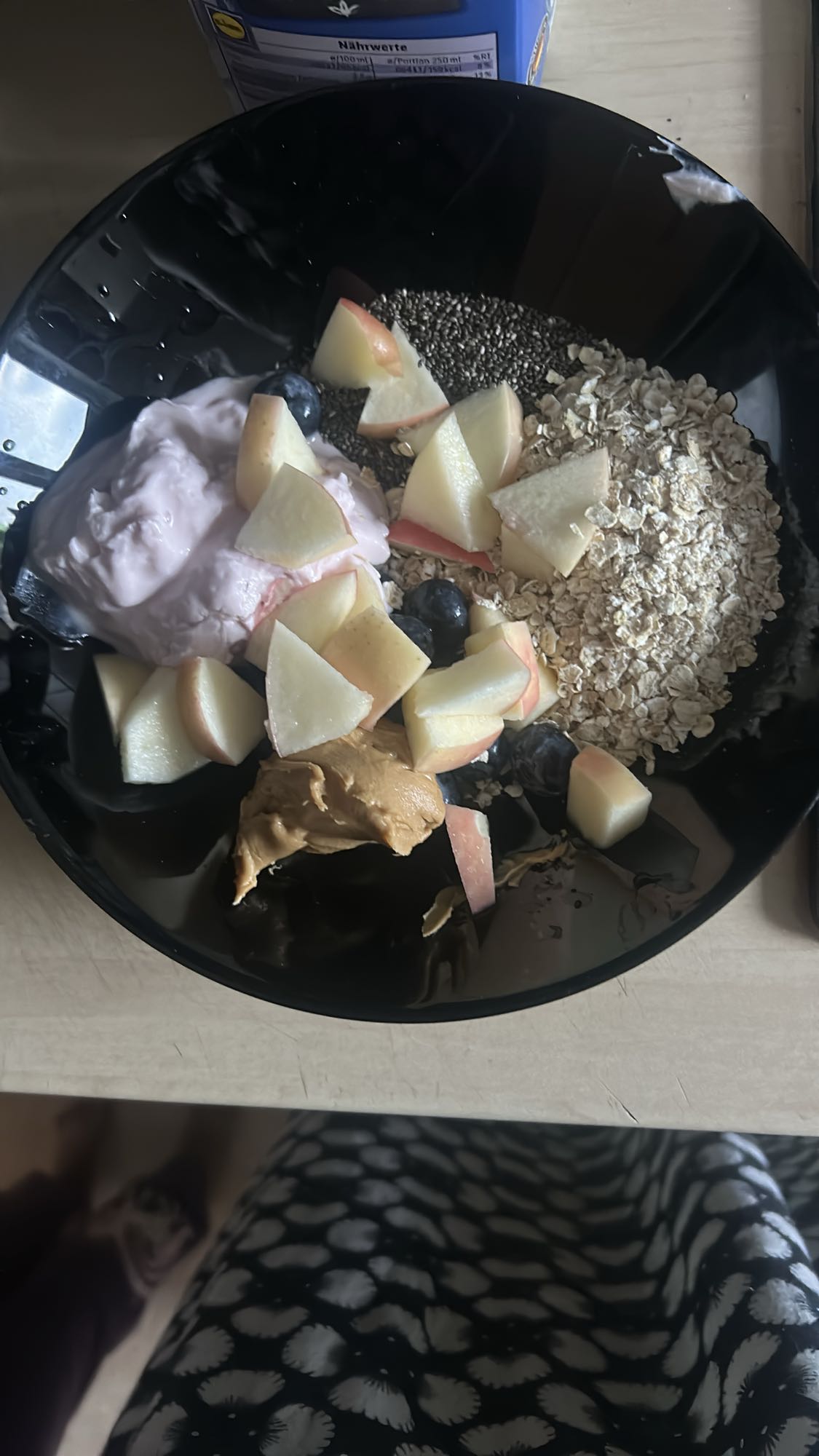 Joghurt Hafer Bowl