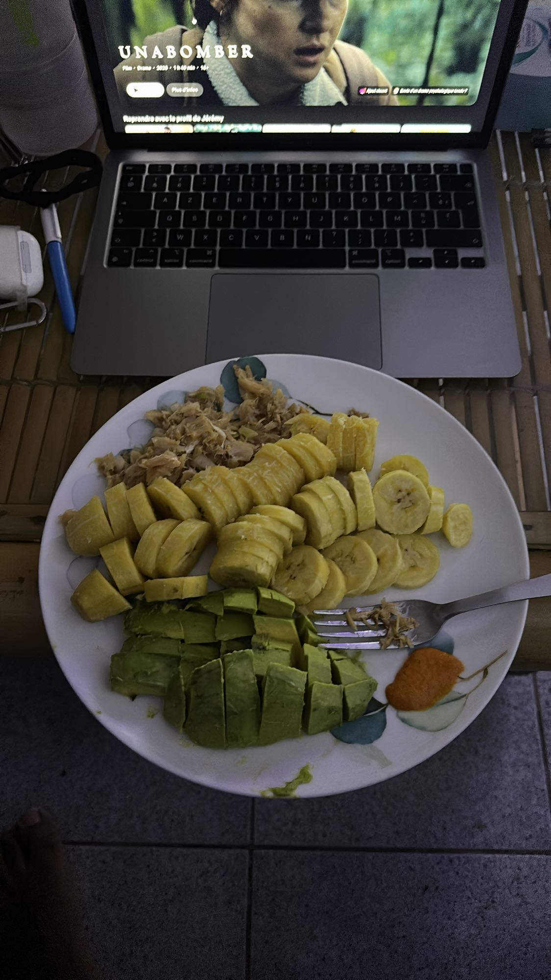 Assiette banane avocat