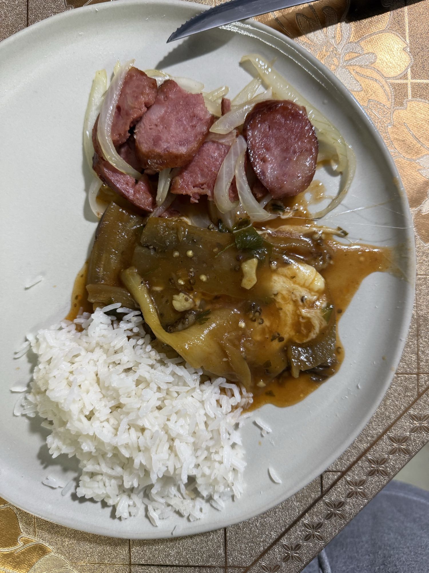 Arroz com linguiça