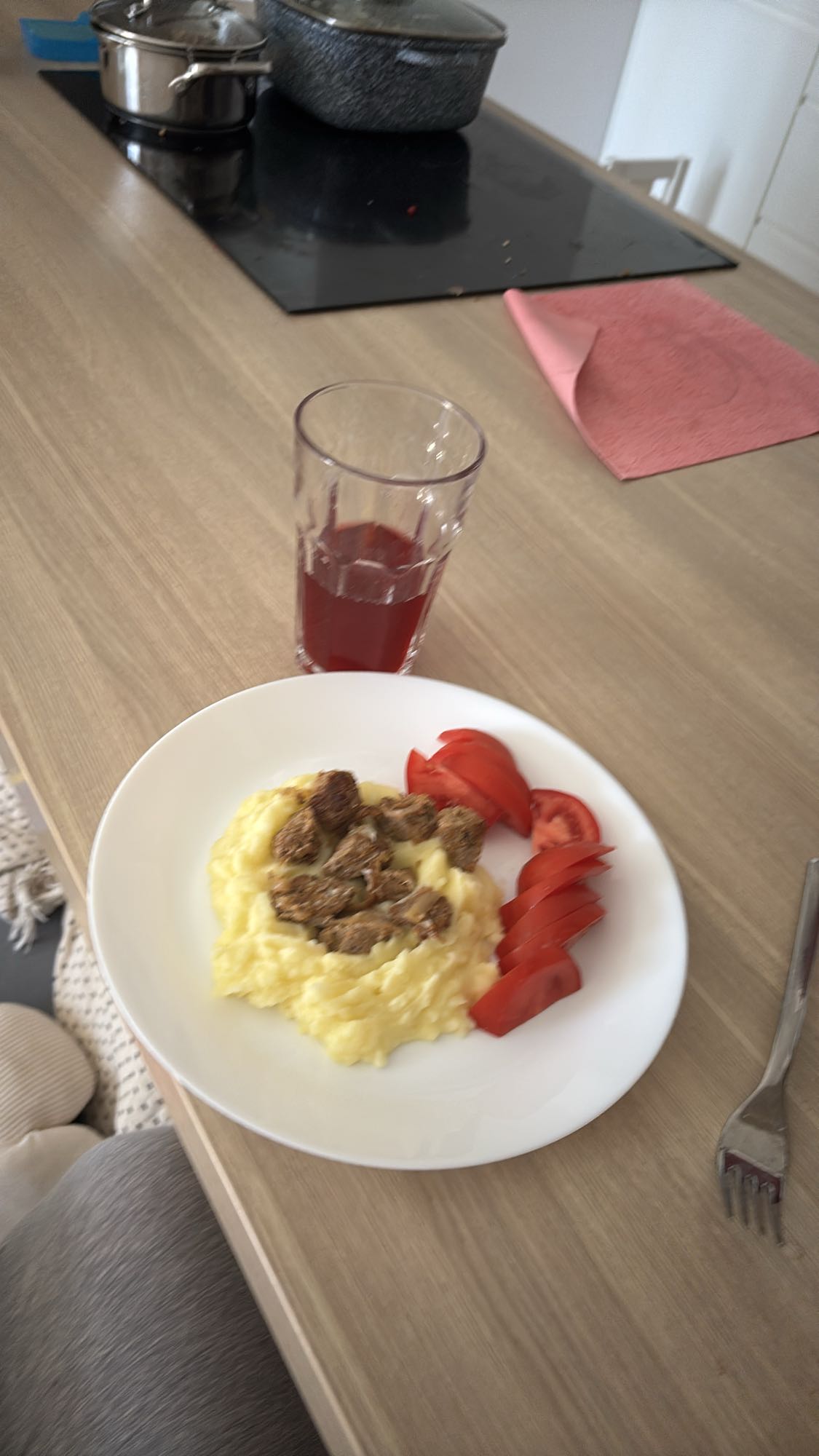 Puree z miesem i pomidorem