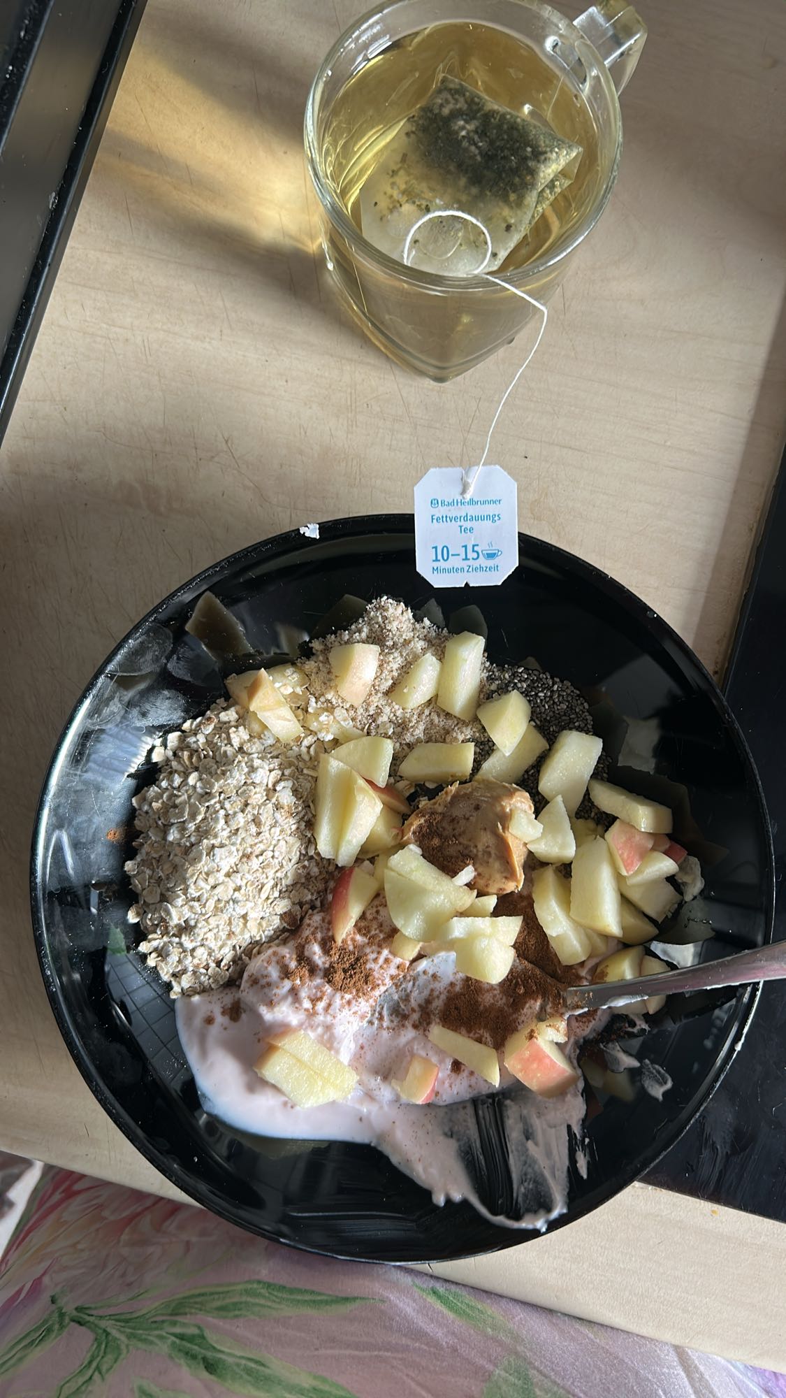 Haferjoghurt mit Apfel