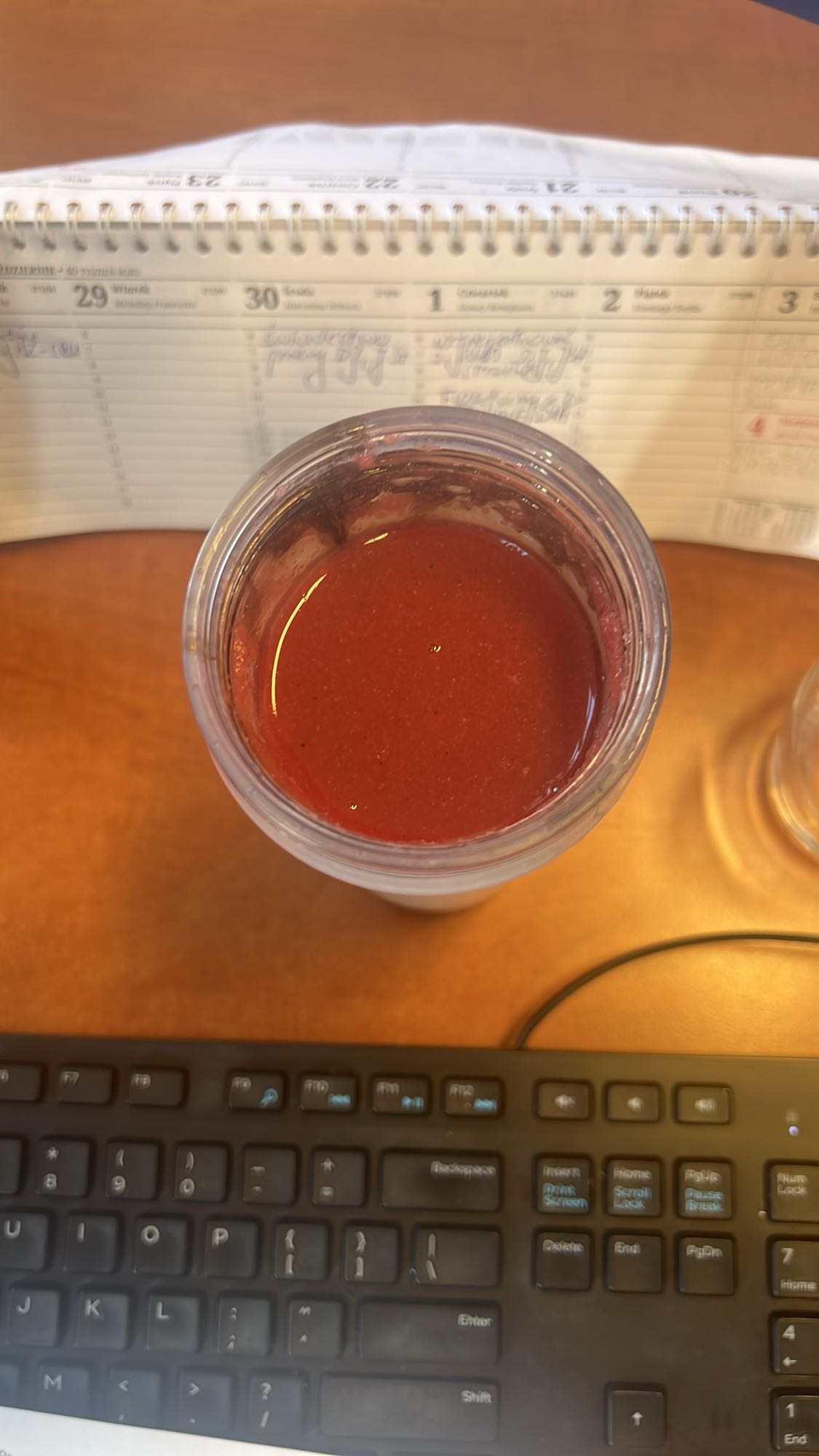 Smoothie z liści kapusty, jabłka i banana