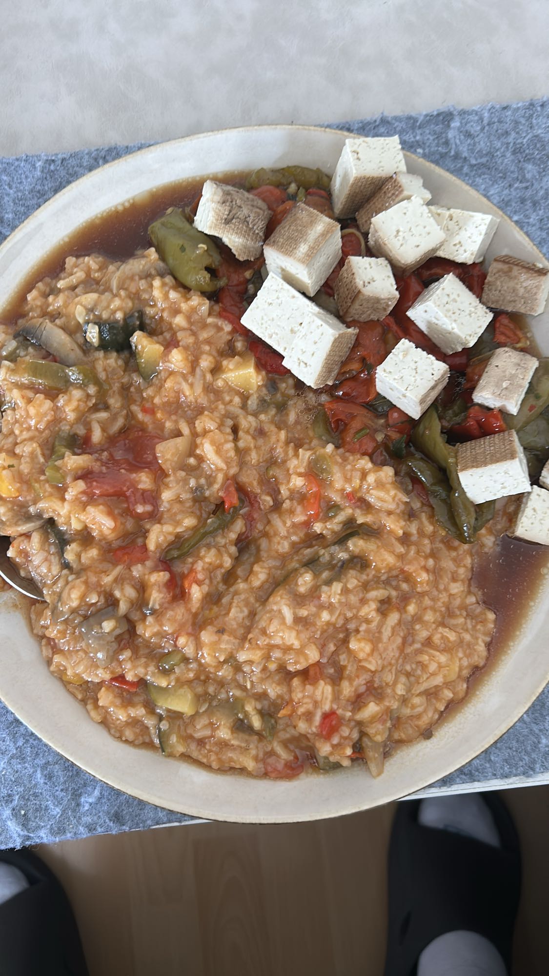 Arroz meloso con tofu