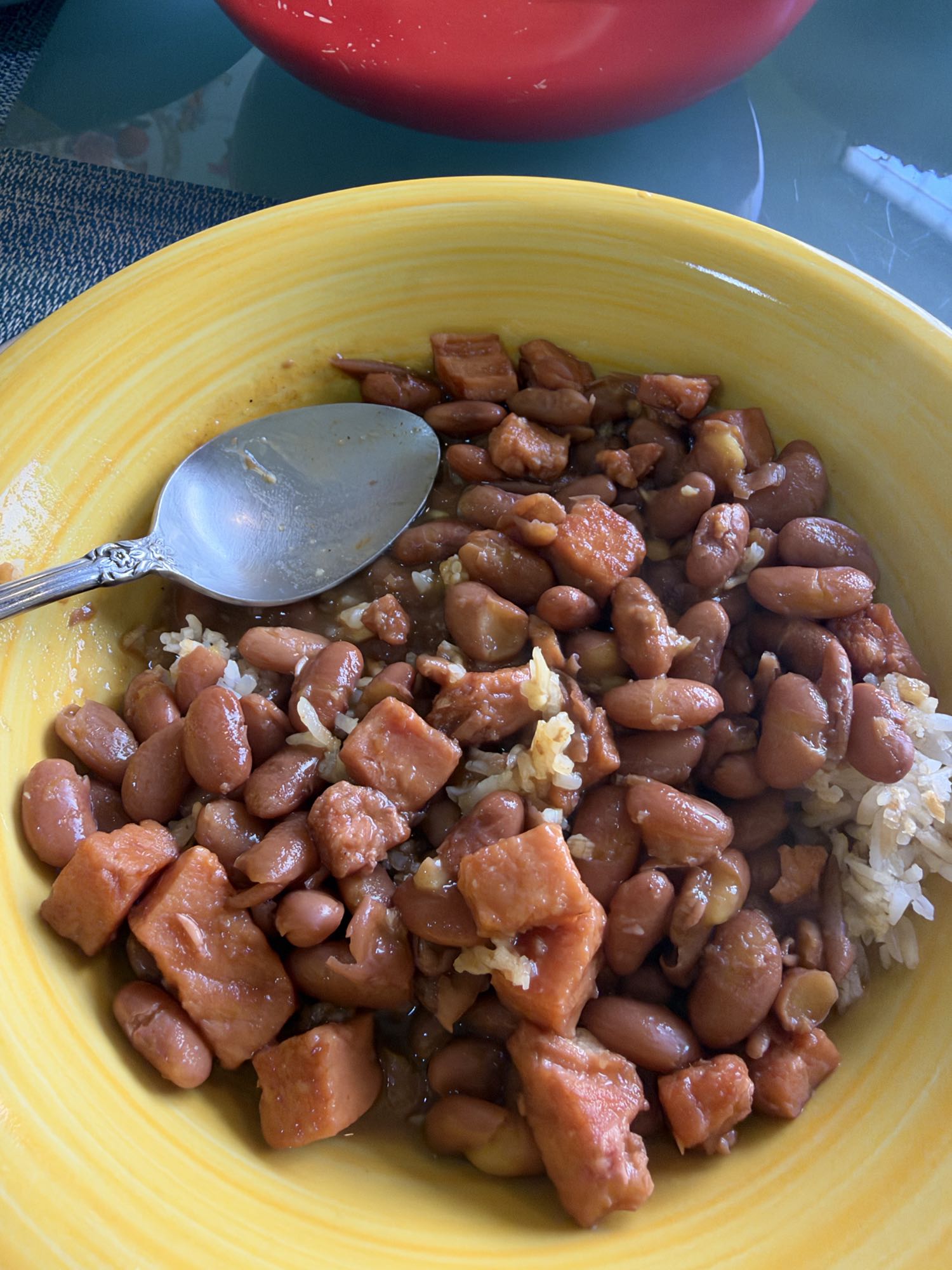frijoles con arroz y jamón