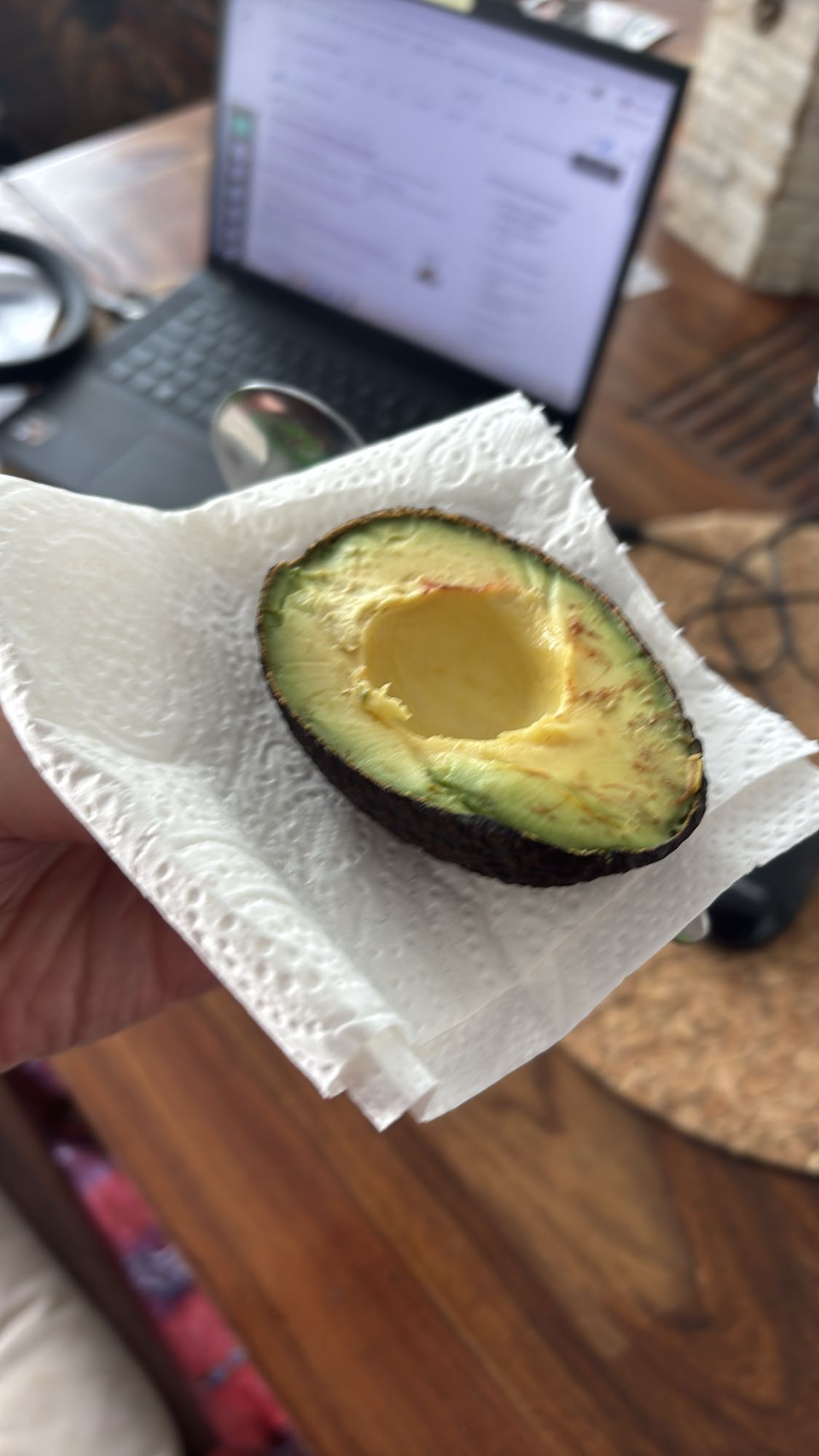 Demi avocat