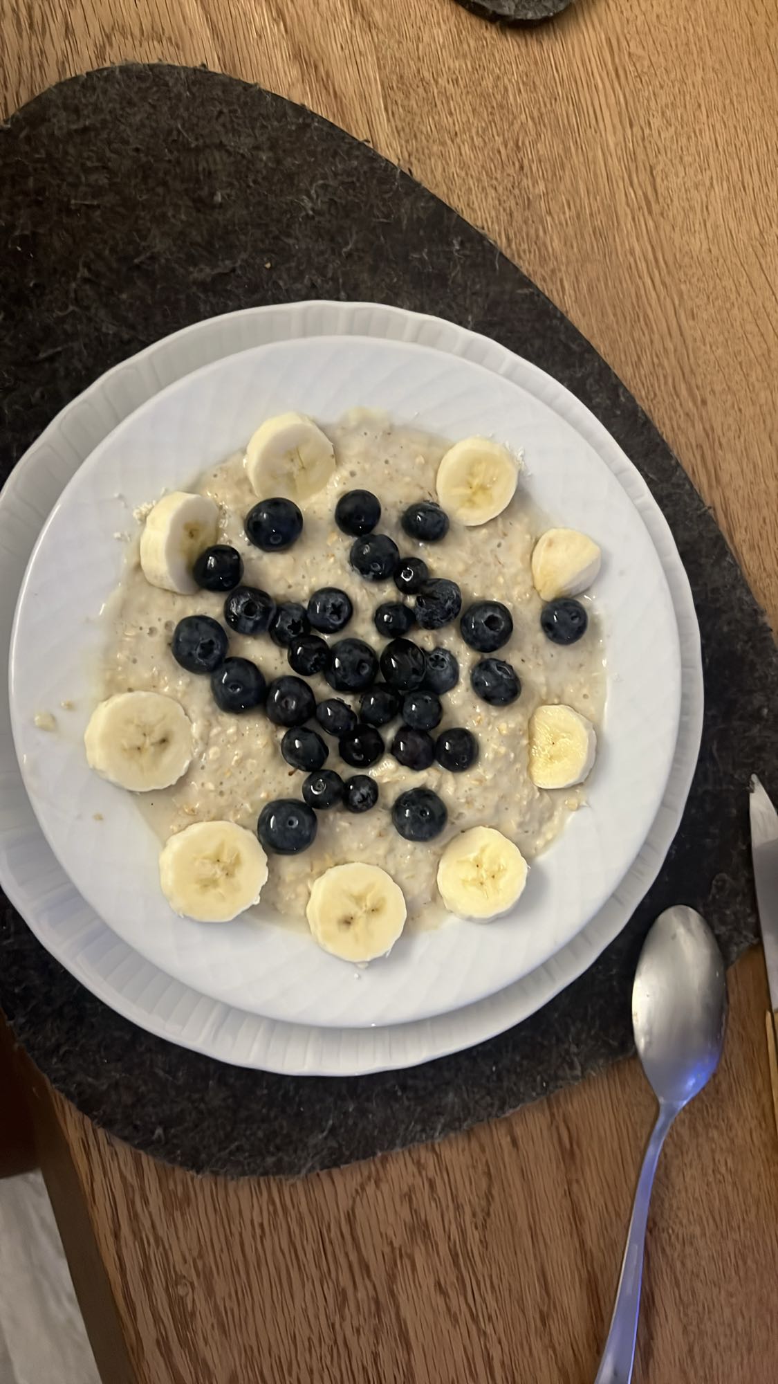 Havregrød med frugt