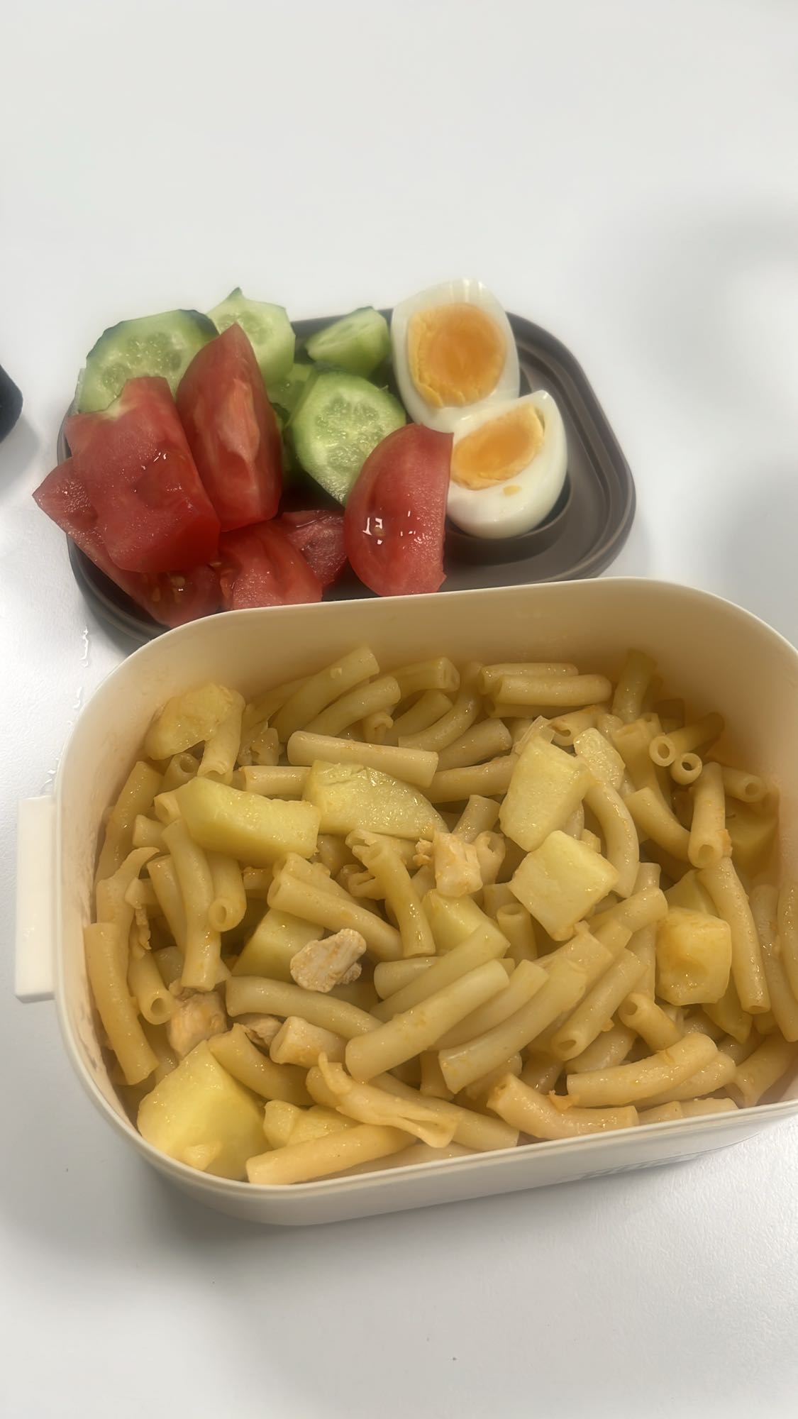 Макароны с курицей
