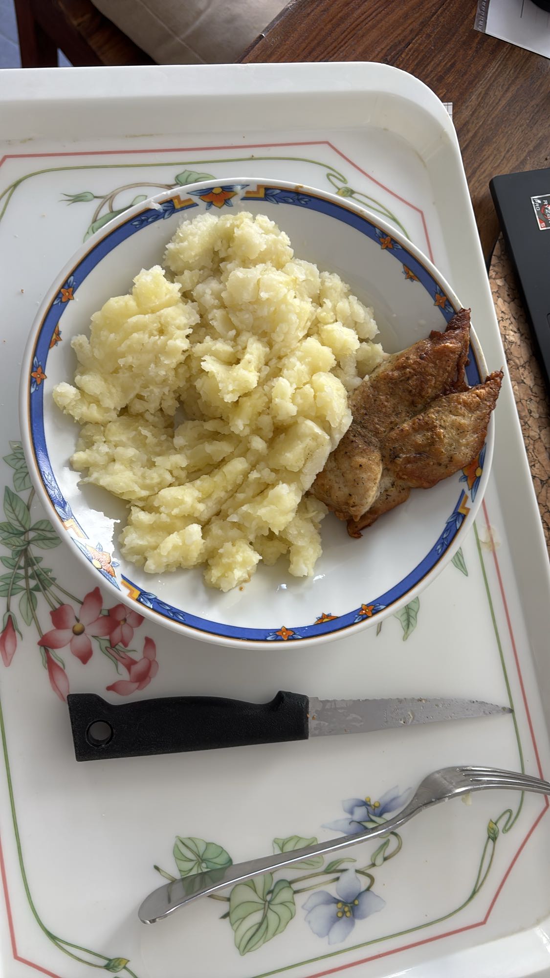 Purée et poulet rôti