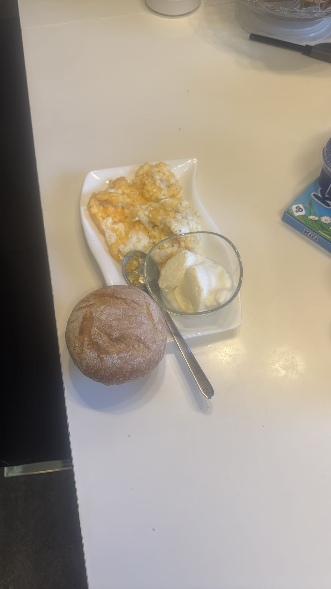 Äggröra med bröd