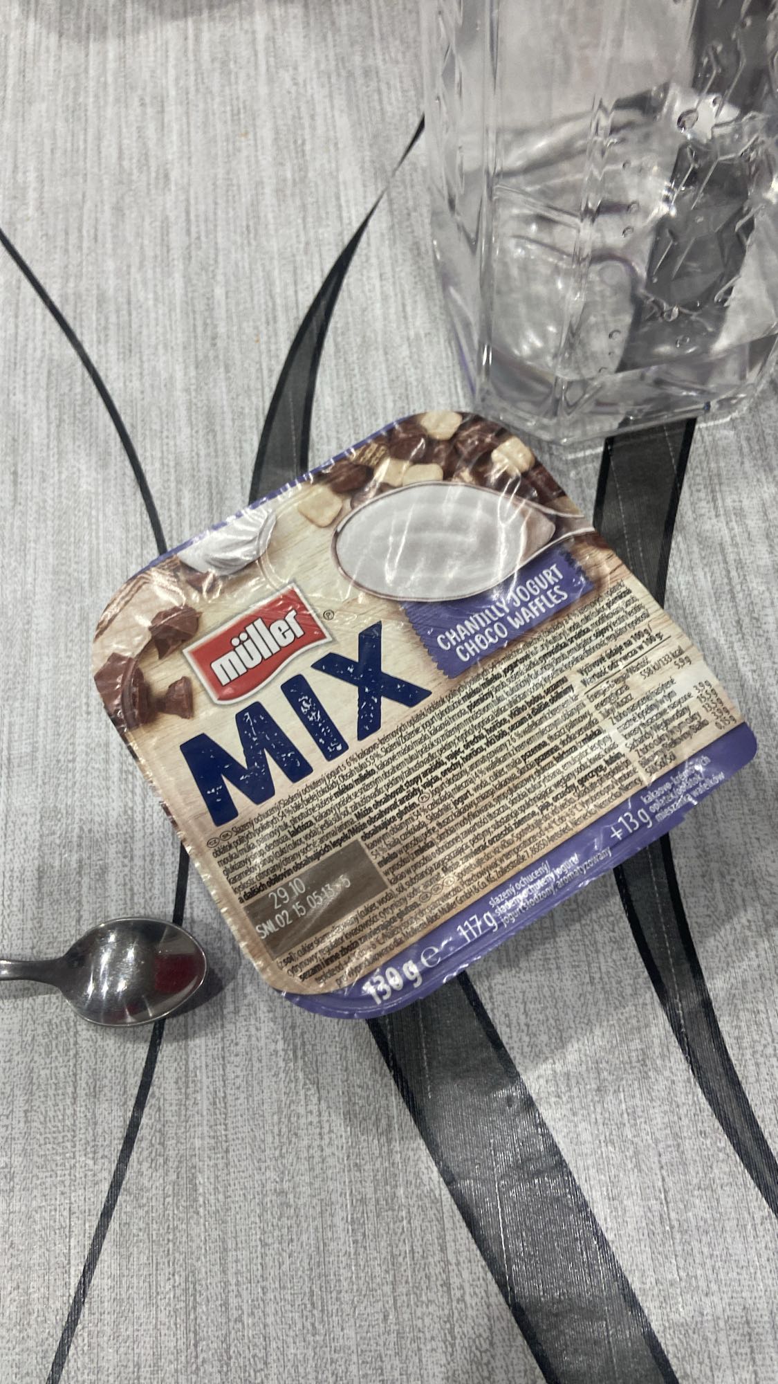 Iaurt Mix cu ciocolata