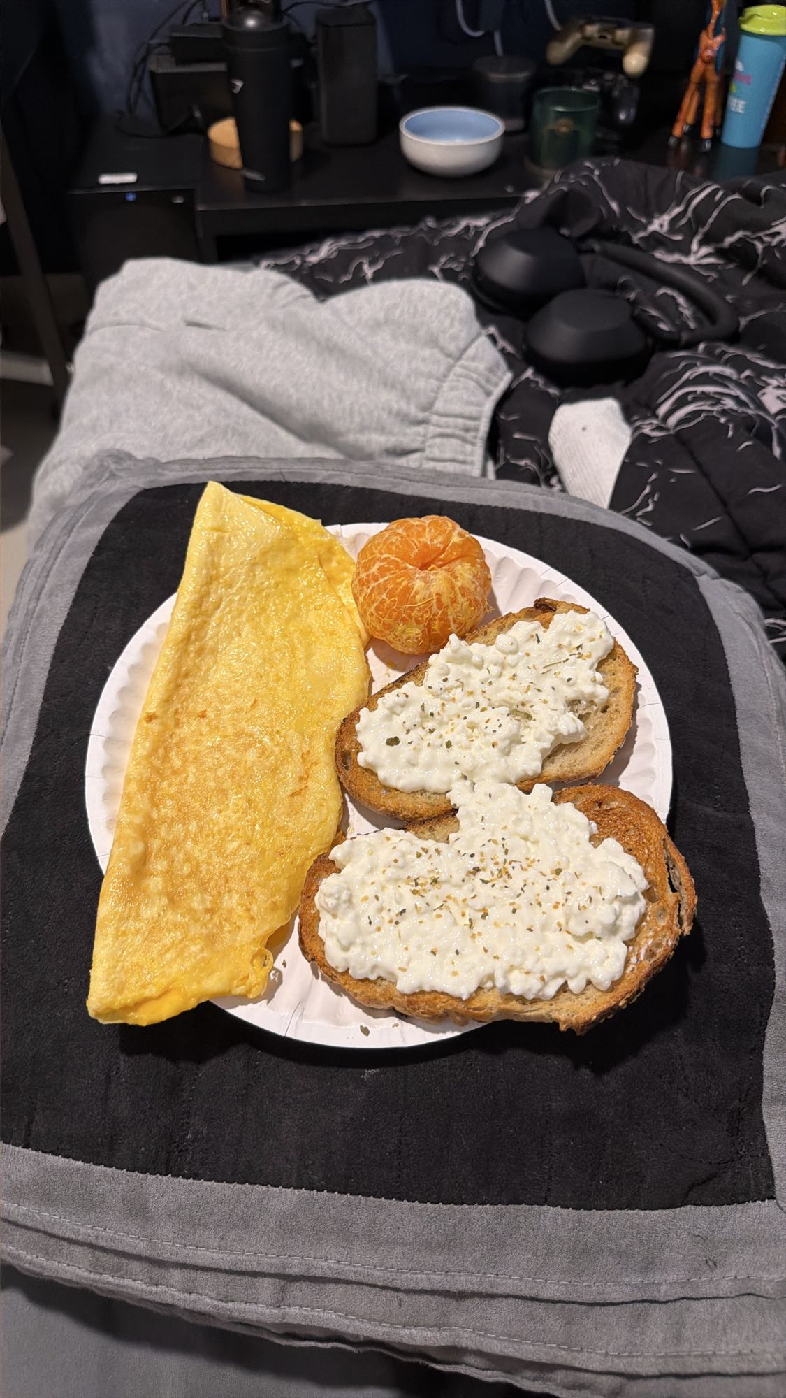 omelet con tostadas