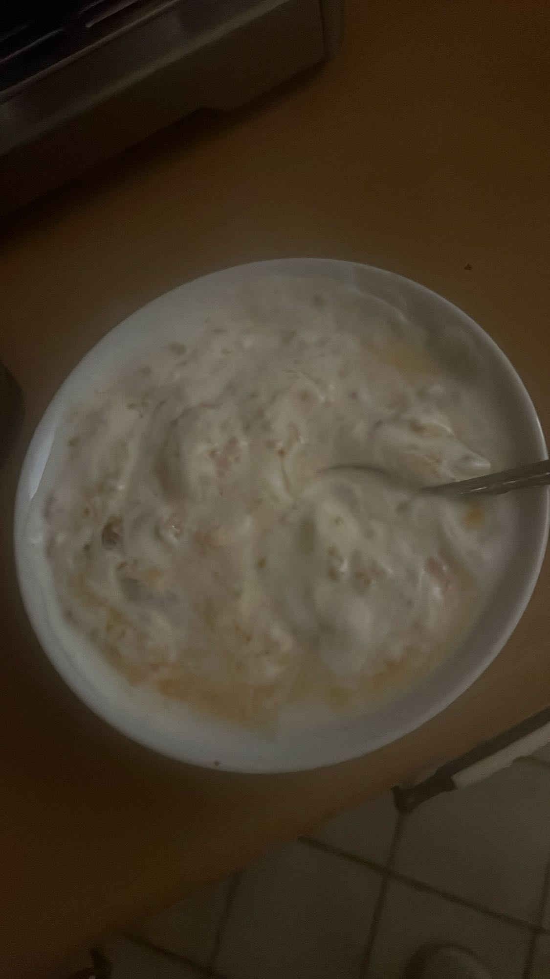 Jogurt roślinny z brzoskwinią