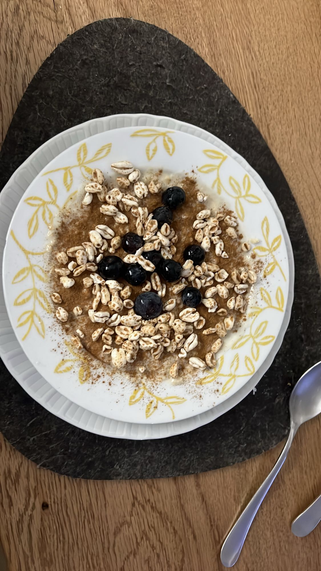 Porridge con mirtilli