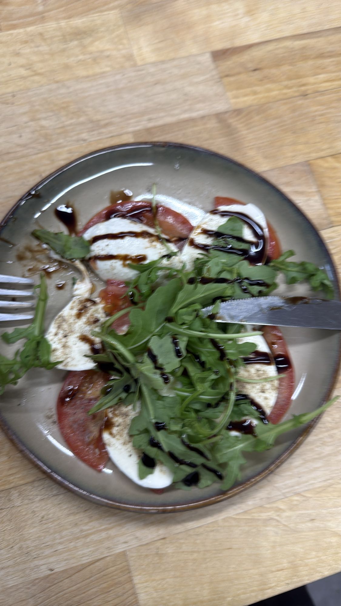 caprese met rucola