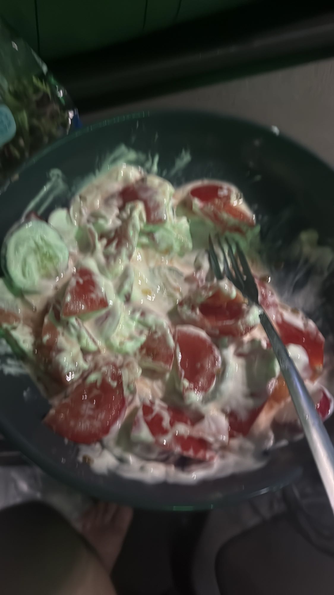 Sałatka z pomidorem