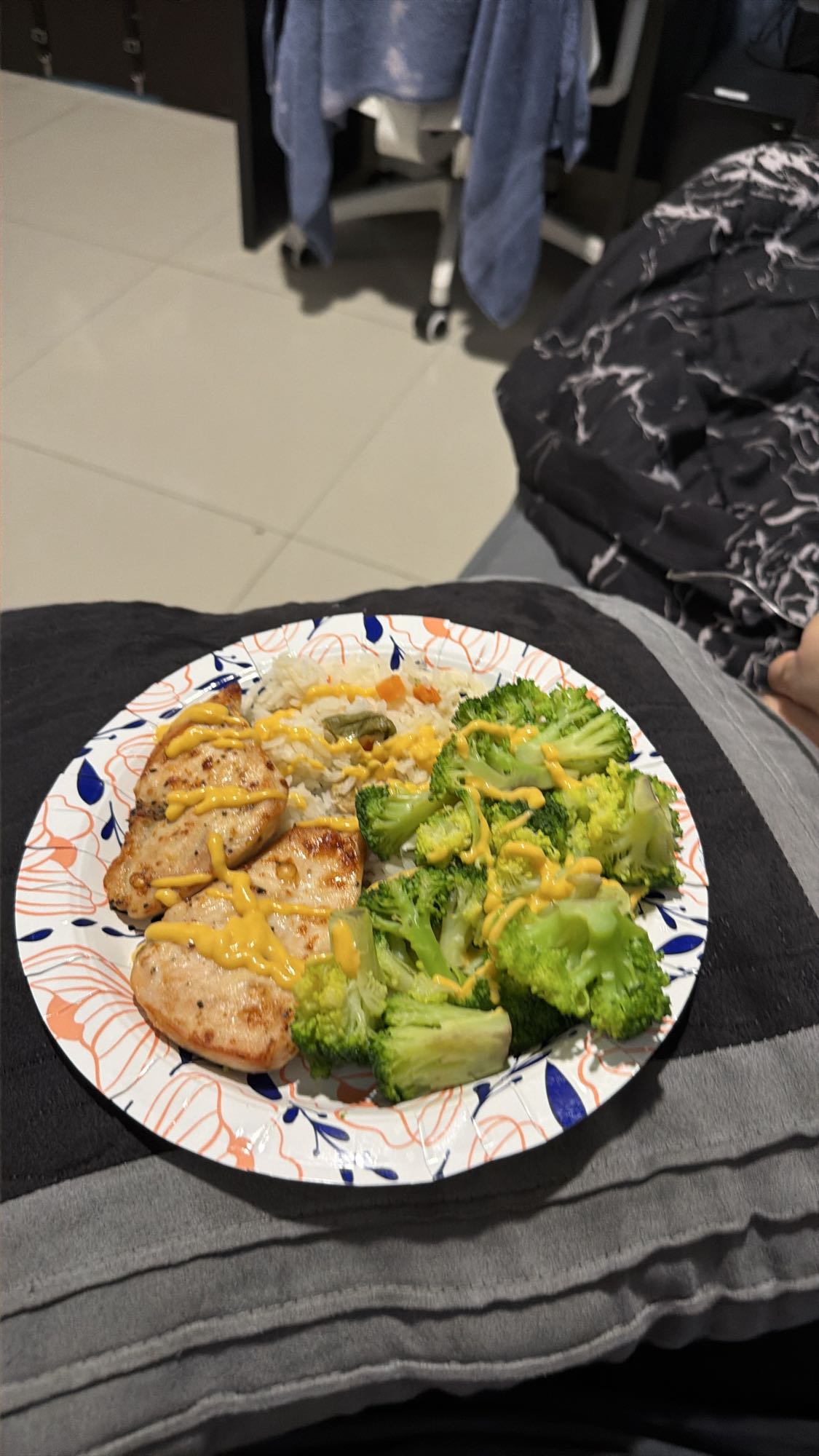 pollo con brócoli y arroz
