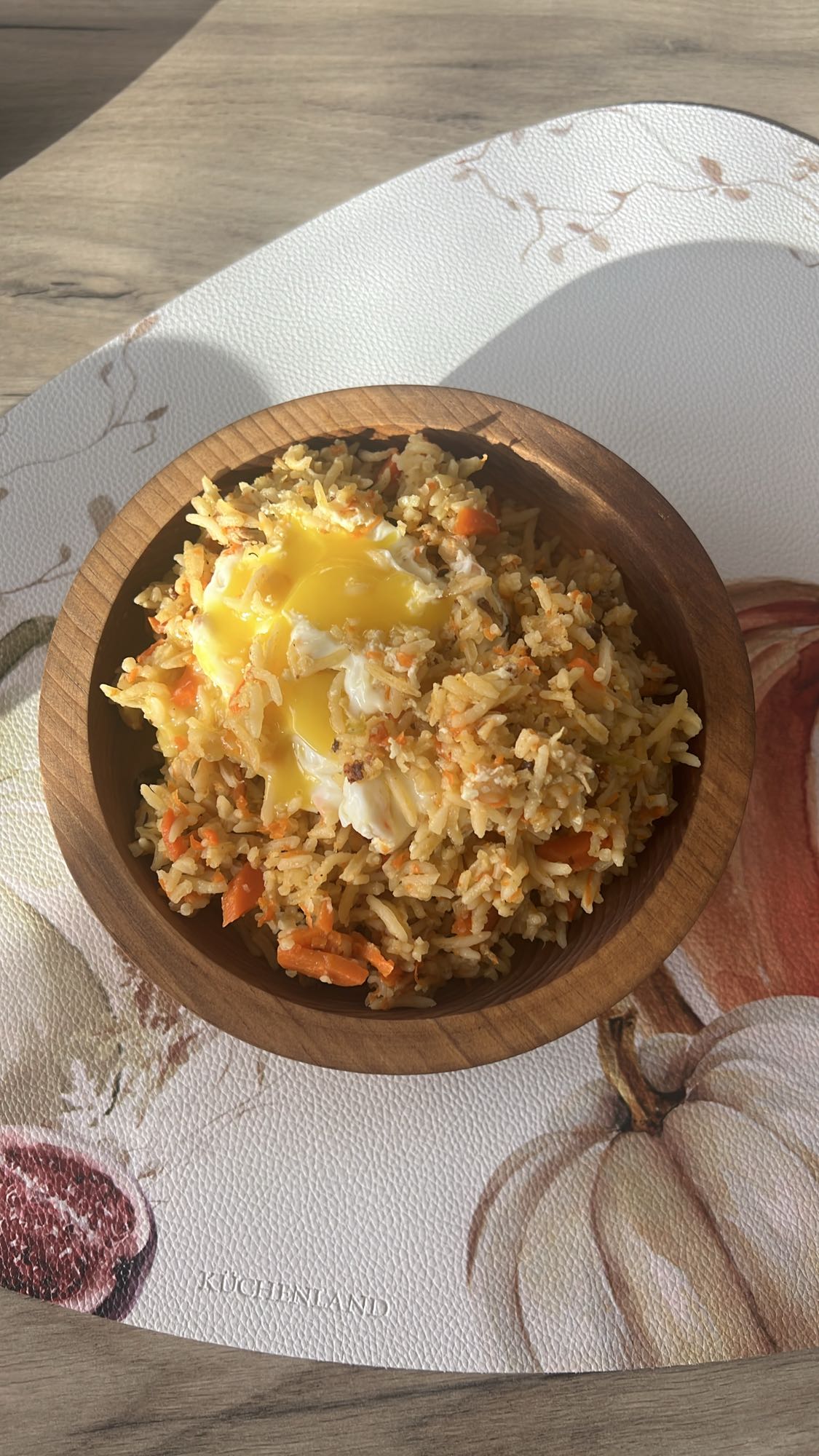 Жареный рис с яйцом