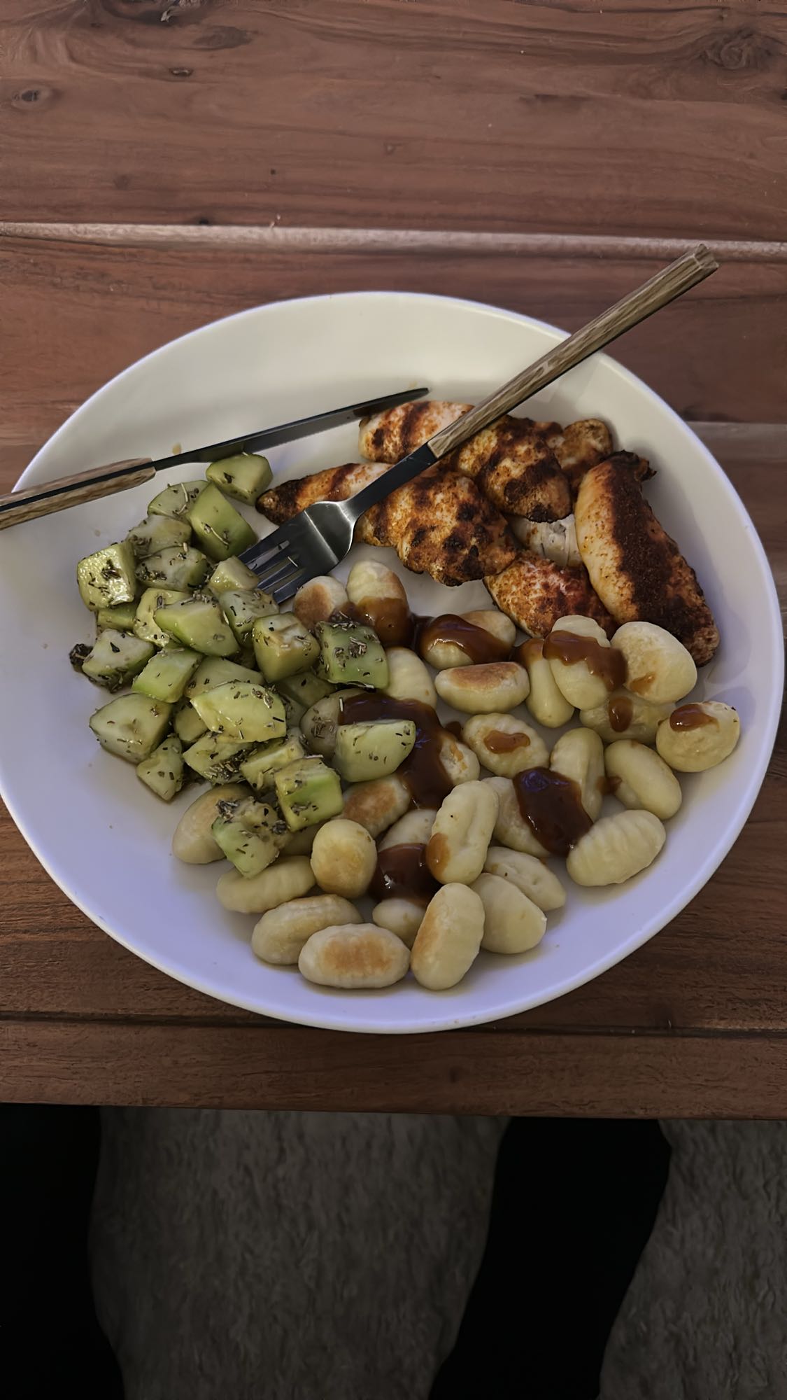 Poulet gnocchis concombre