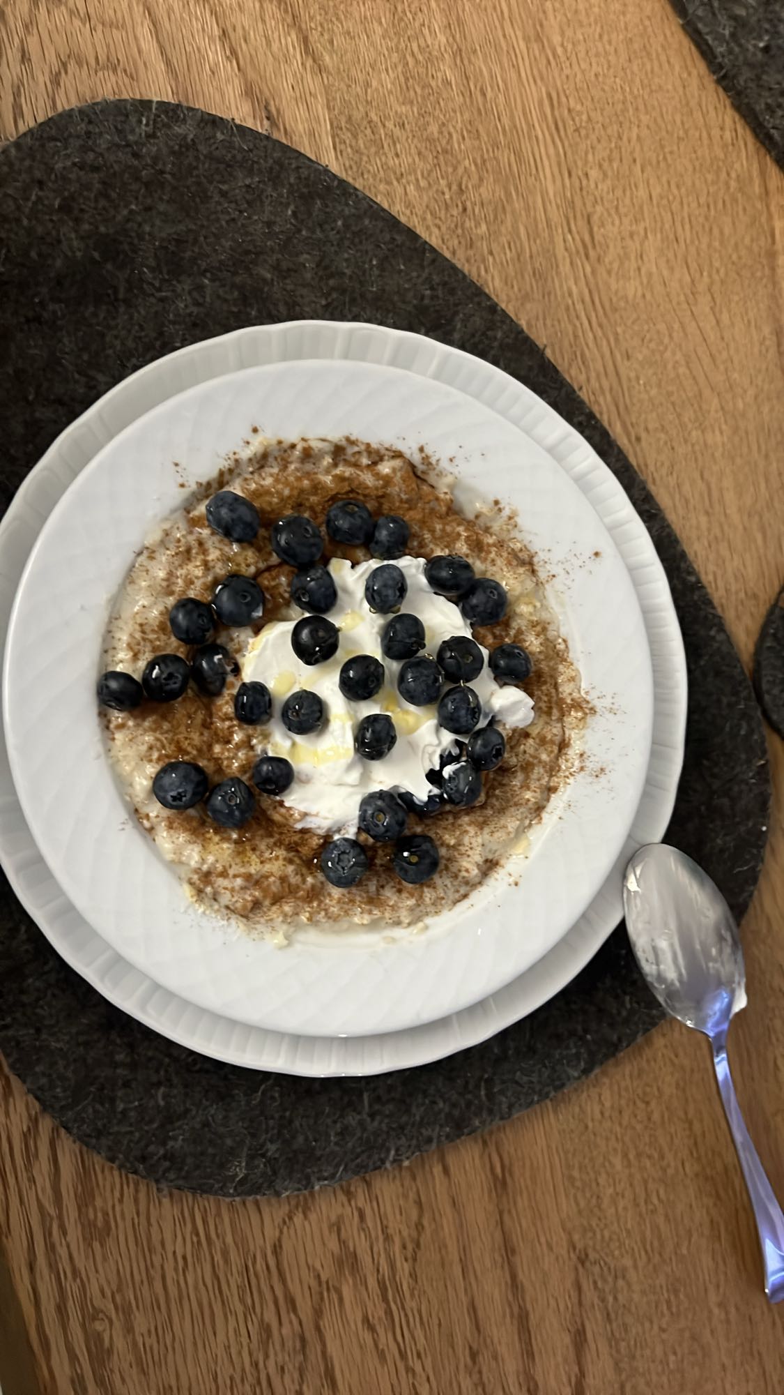 Porridge con mirtilli